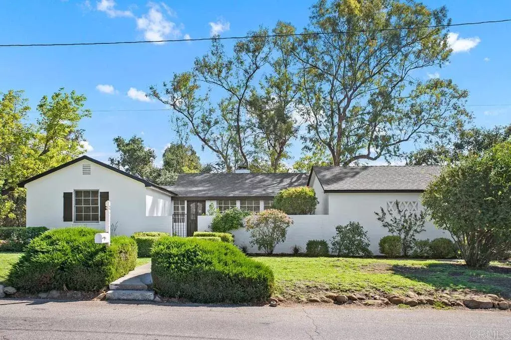 Ojai, CA 93023,212 Foothill Road