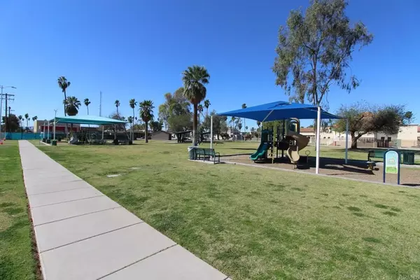 Calexico, CA 92231,530 Mary Avenue