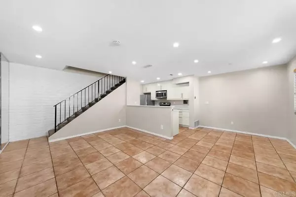 Santee, CA 92071,9856 Buena Vista Avenue #2