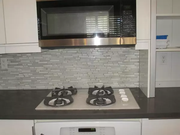 San Diego, CA 92126,9501 Questa Pointe