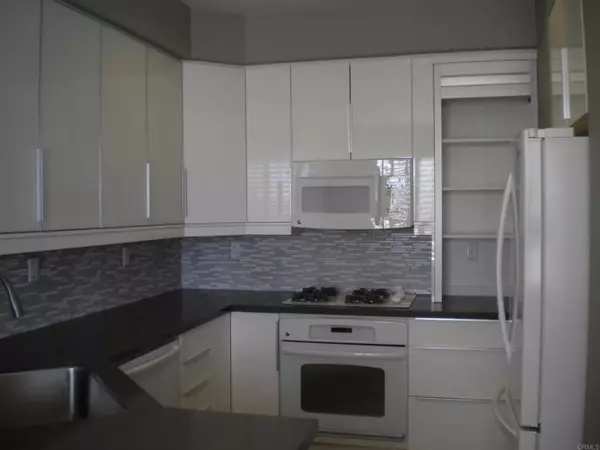 San Diego, CA 92126,9501 Questa Pointe