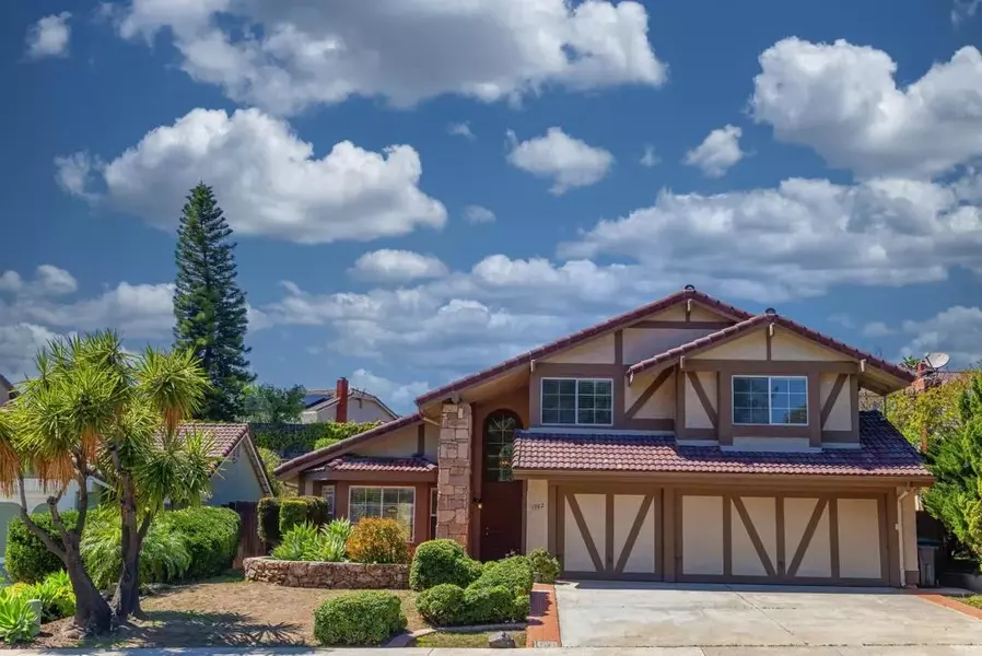 1982 Donahue Dr, El Cajon, CA 92019