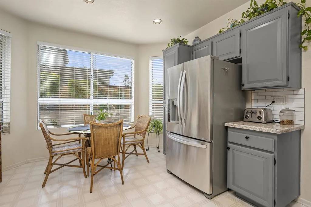 1245 HALF MOON BAY DR, Chula Vista, CA 91915