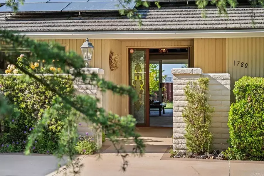 1780 Circo Del Cielo Drive, El Cajon, CA 92020