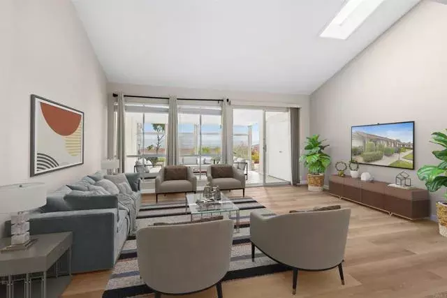 3660 Vista Campana North #33, Oceanside, CA 92057