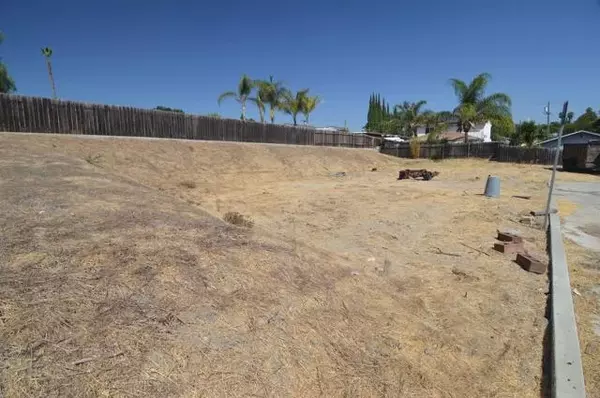 Lemon Grove, CA 91945,7480 Carls Way