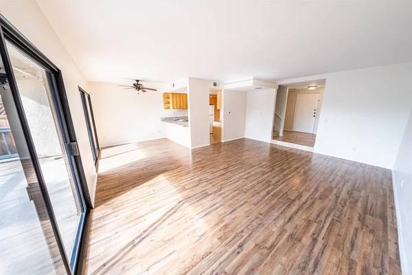 2374 caringa #B, Carlsbad, CA 92009