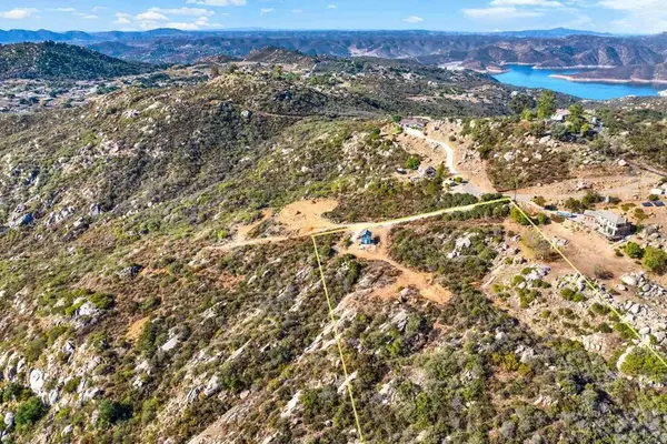 Lakeside, CA 92040,12636 Wildcat Canyon