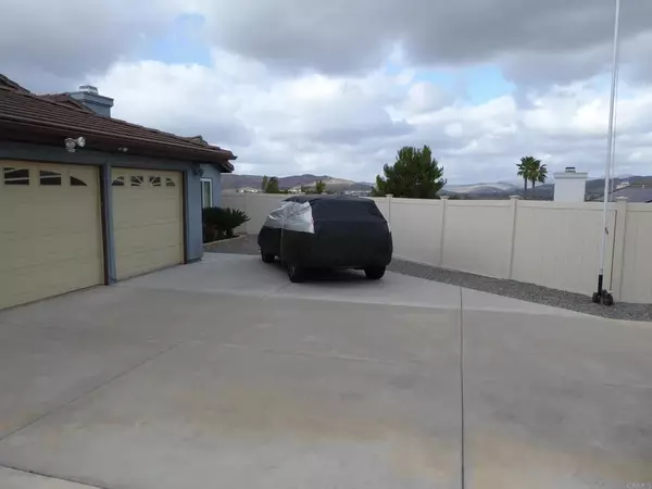 Santee, CA 92071,8630 Clifford Heights Road