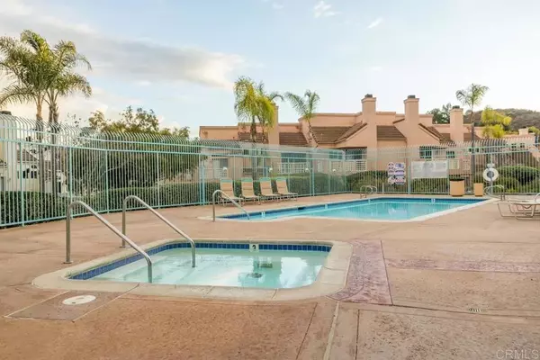 El Cajon, CA 92019,12093 Calle de Medio #131