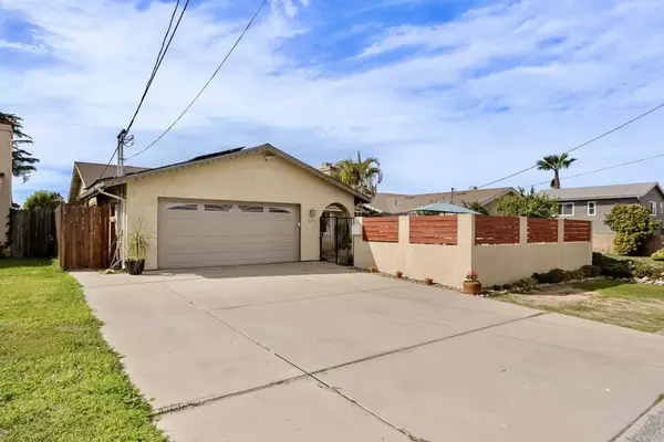 Lemon Grove, CA 91945,2574 Mulder Street