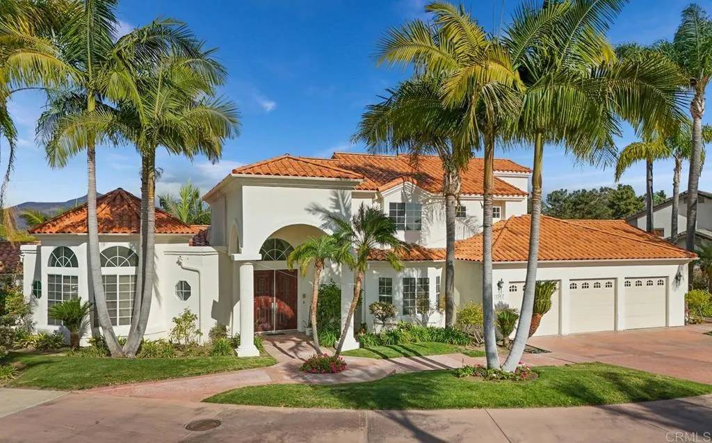 1367 Corona, Bonita, CA 91902