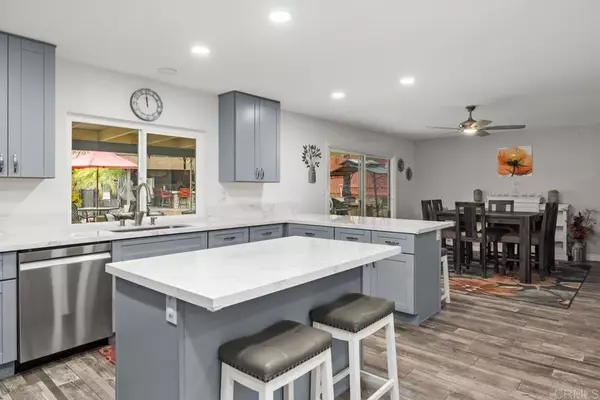 San Diego, CA 92119,6756 Monte Verde Dr.