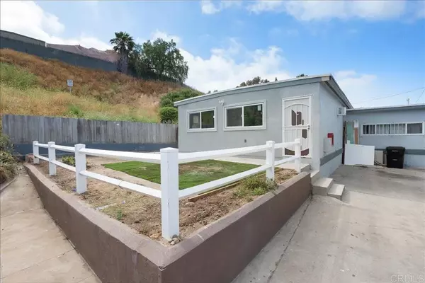 3260 Steel Street, San Diego, CA 92113