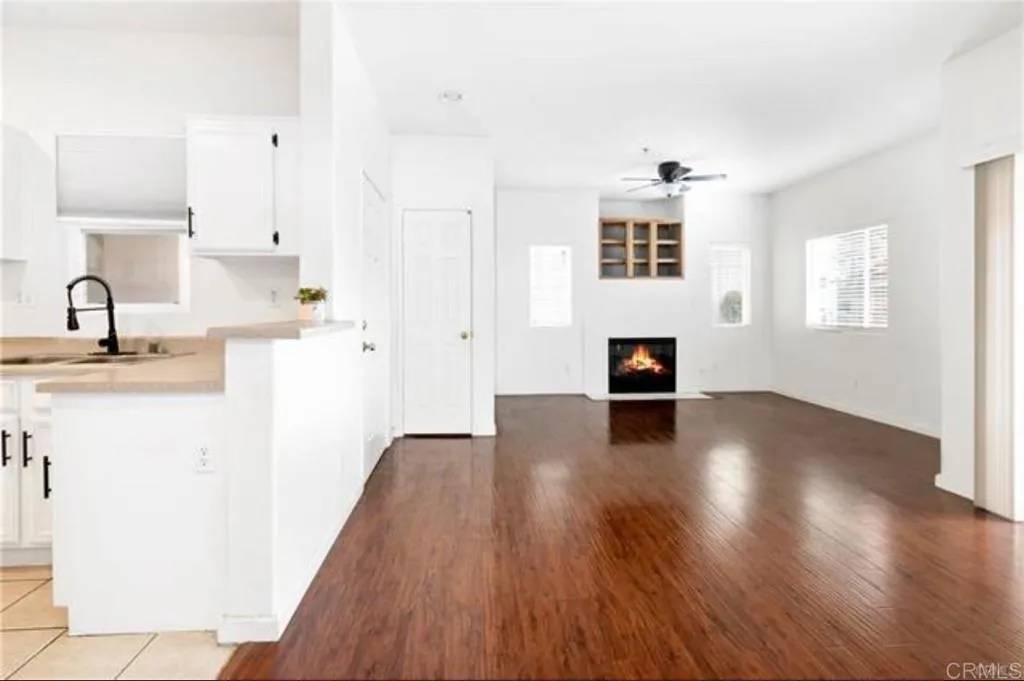 Murrieta, CA 92563,26364 Arboretum Way #3301