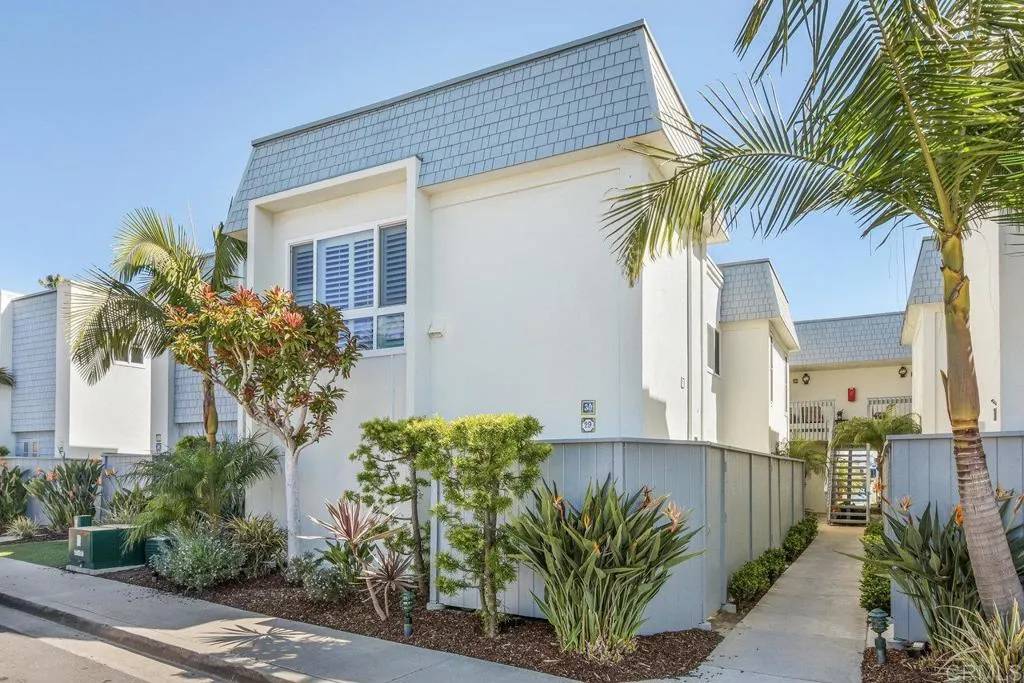 Coronado, CA 92118,30 Antigua ct