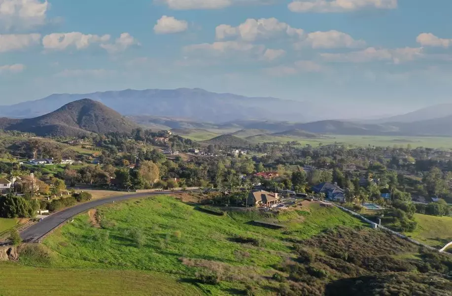 15223 Presilla, Jamul, CA 91935