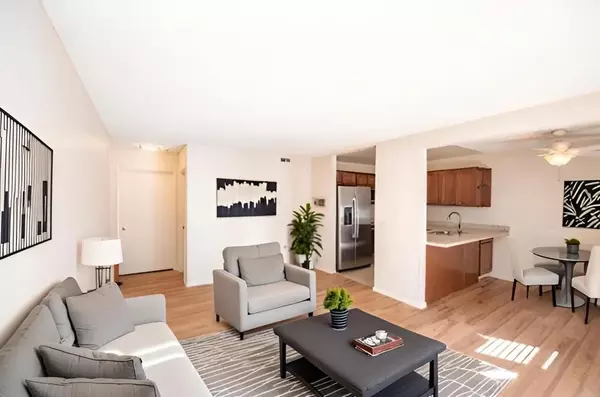 6902 Mission Gorge Road, San Diego, CA 92120