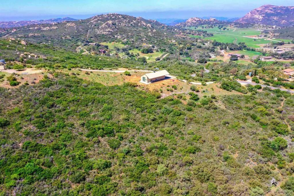 22645 Illahee Drive, Alpine, CA 91901