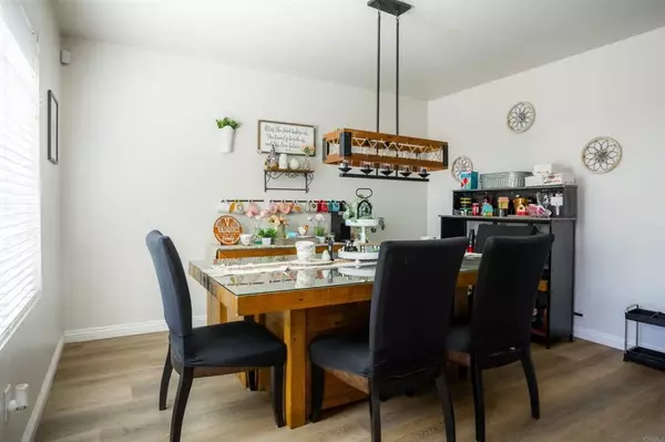 Brawley, CA 92227,731 River Drive