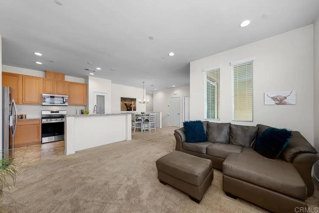 Chula Vista, CA 91913,1214 Biltmore Place #1