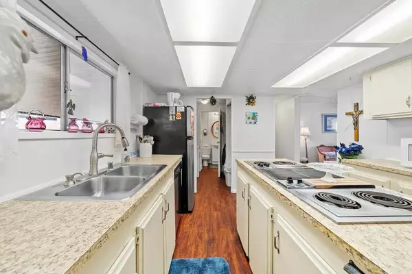 Poway, CA 92064,13329 Buena Vista #52
