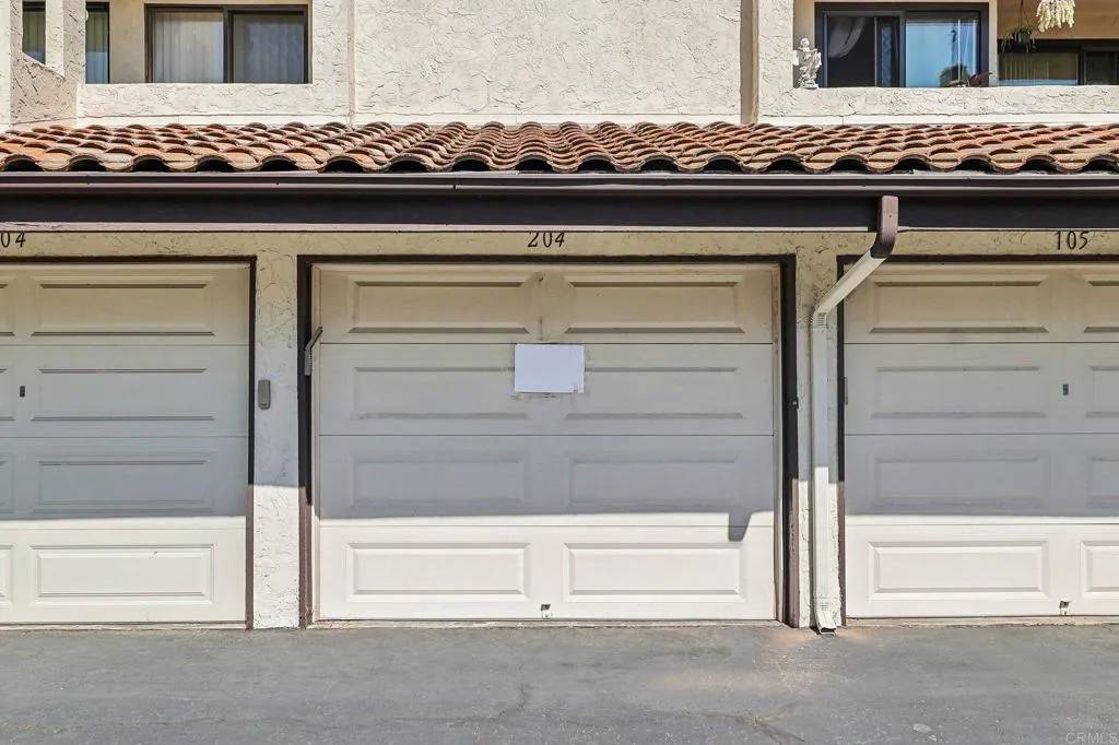 San Diego, CA 92128,17607 Pomerado Road #204