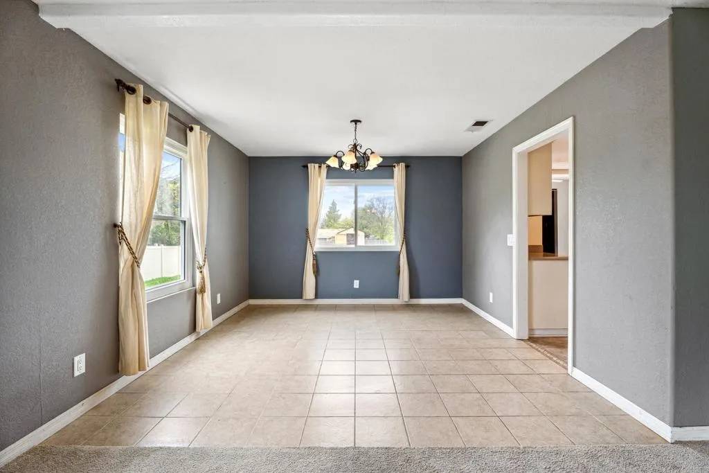 Ramona, CA 92065,25231 Kerri Lane