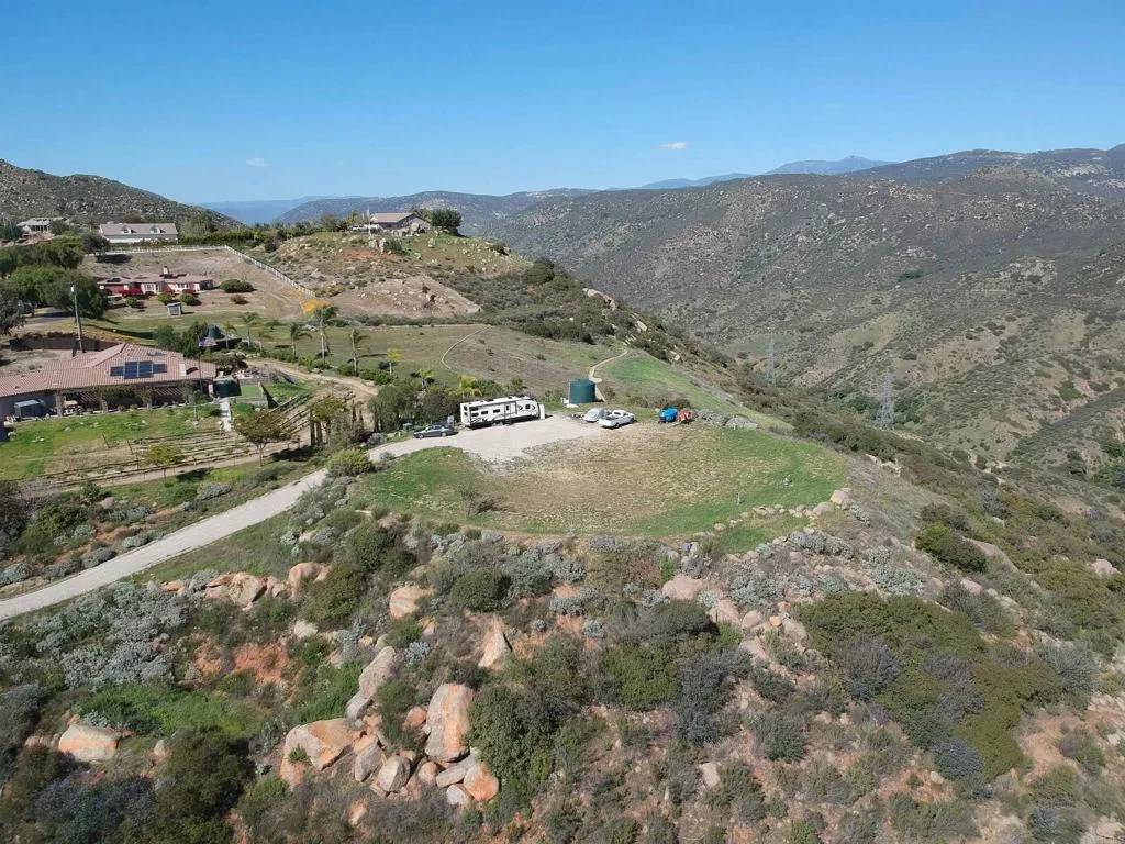 9780 Chocolate Creek Rd, El Cajon, CA 92021