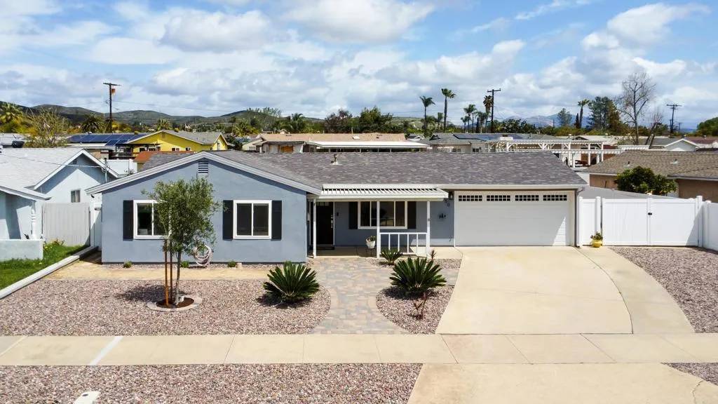 9250 Dunbarton Road, Santee, CA 92071