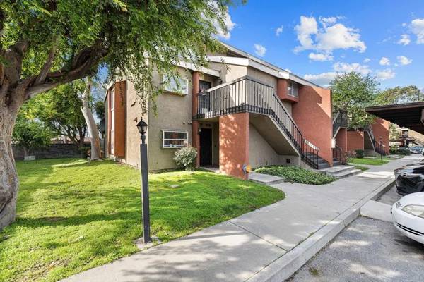 6830 Alondra Blvd.,  Paramount,  CA 90723