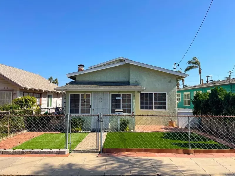 212 E 4th Street, National City, CA 91950