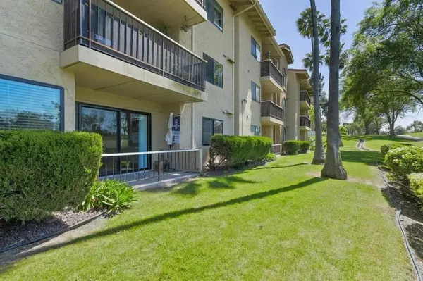12250 Corte Sabio #2103, San Diego, CA 92128