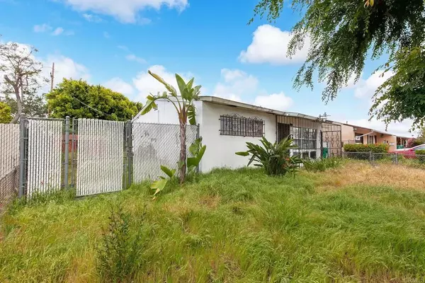 San Diego, CA 92114,851 CARDIFF ST