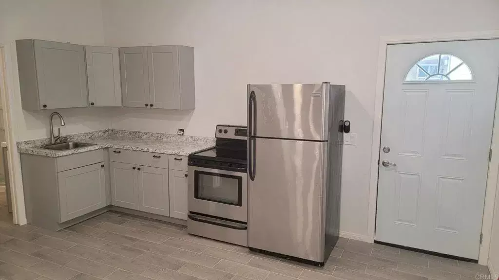 350 W Washington Avenue, El Cajon, CA 92020