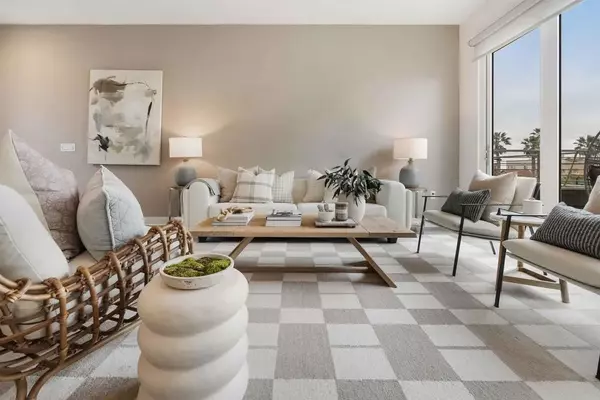 Imperial Beach, CA 91932,100 Evergreen Avenue #3