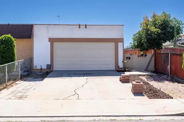 22 Connoley Circle, Chula Vista, CA 91911