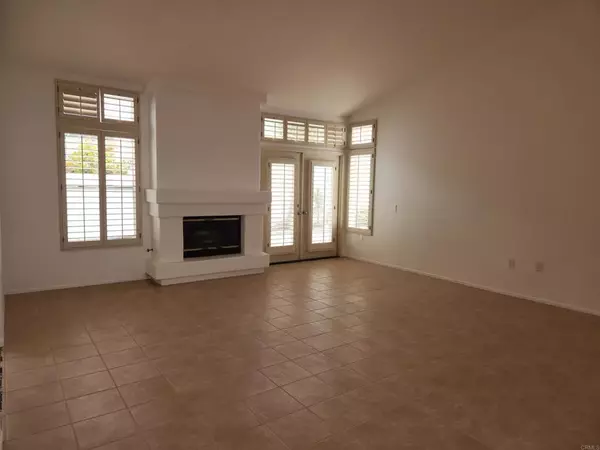 Oceanside, CA 92056,4138 Pindar Way