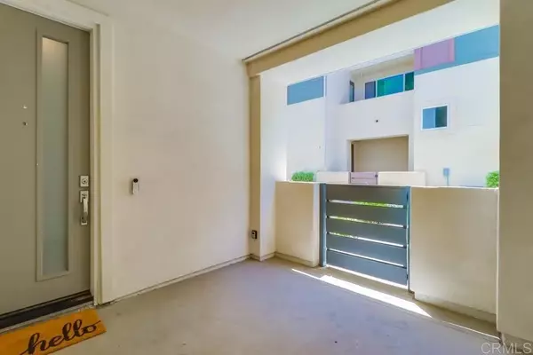 Chula Vista, CA 91915,2140 Stellar Way #4