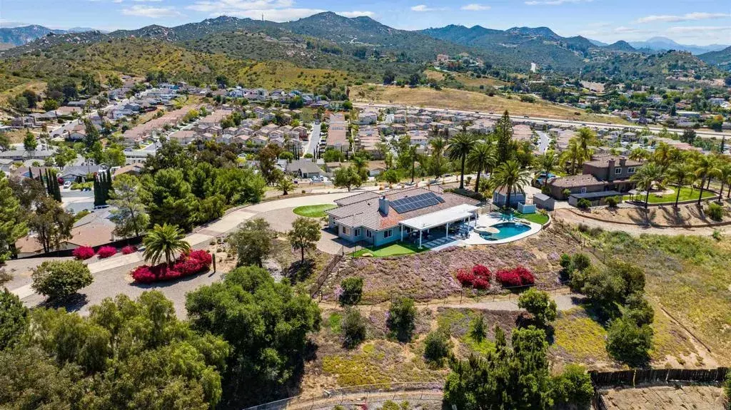 El Cajon, CA 92021,1705 Chatsbury Street