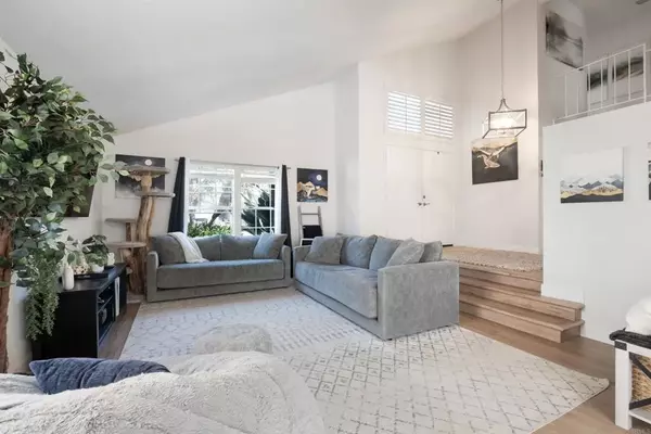 San Diego, CA 92126,7763 Gaston