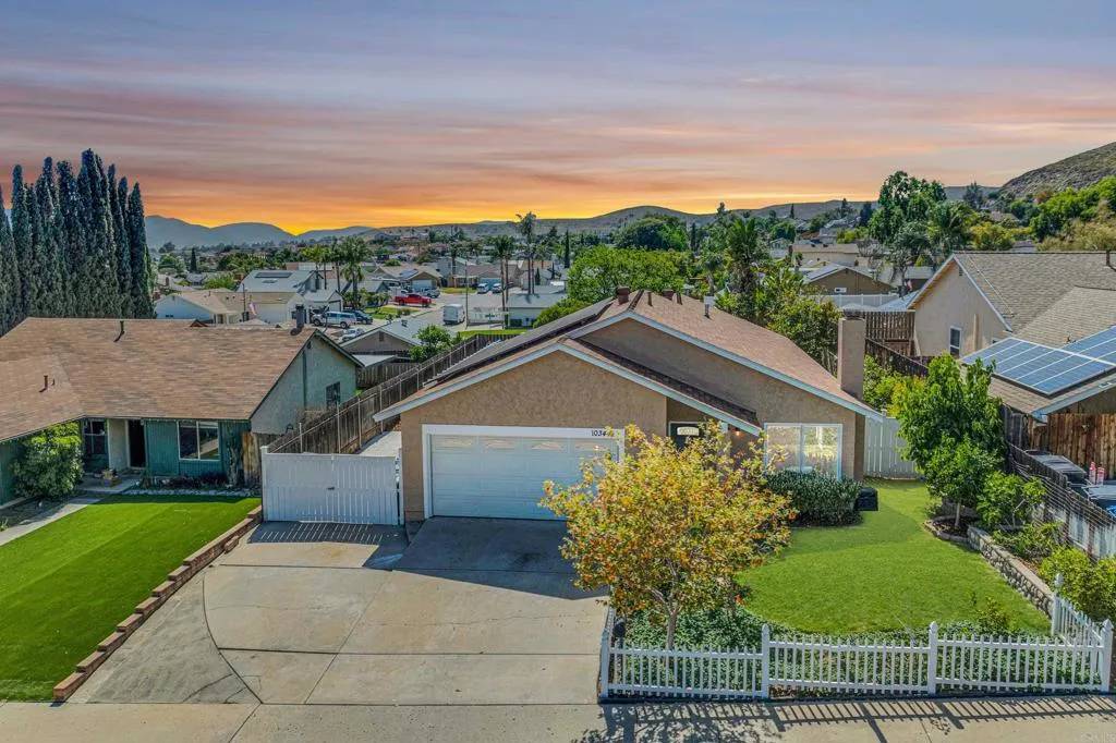 10344 Escadera Drive, Lakeside, CA 92040