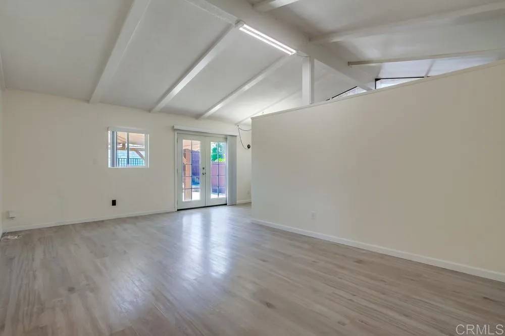 San Diego, CA 92120,5019 Havenwood Avenue