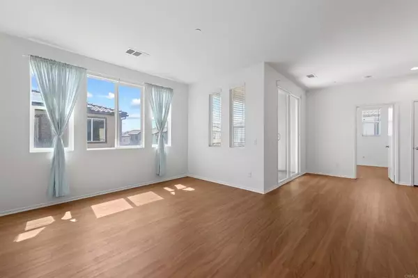 Chula Vista, CA 91913,1712 Santa Christina Avenue #1