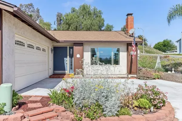 Spring Valley, CA 91977,2310 Boulderidge Place