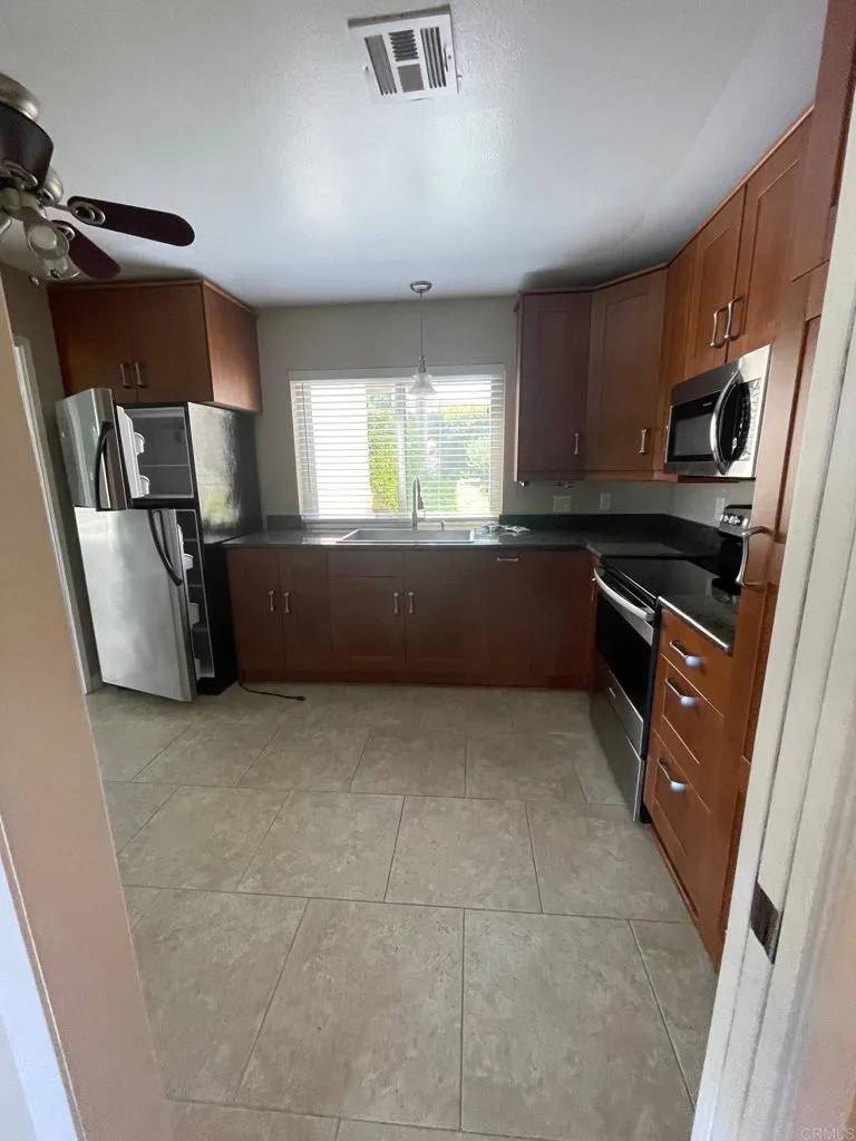Rancho Bernardo (san Diego), CA 92128,17472 Plaza Abierto #11