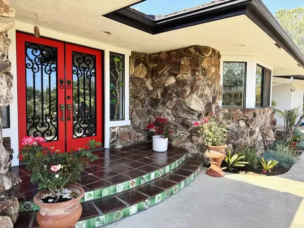 Fallbrook, CA 92028,1650 Winterwarm Dr.