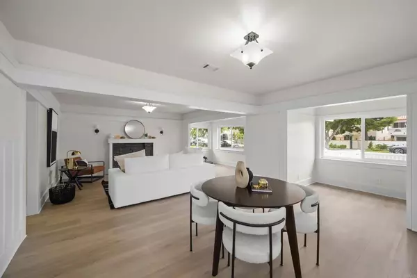 Coronado, CA 92118,311 B Avenue