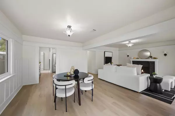 Coronado, CA 92118,311 B Avenue