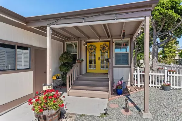 Santee, CA 92071,9255 N Magnolia #194